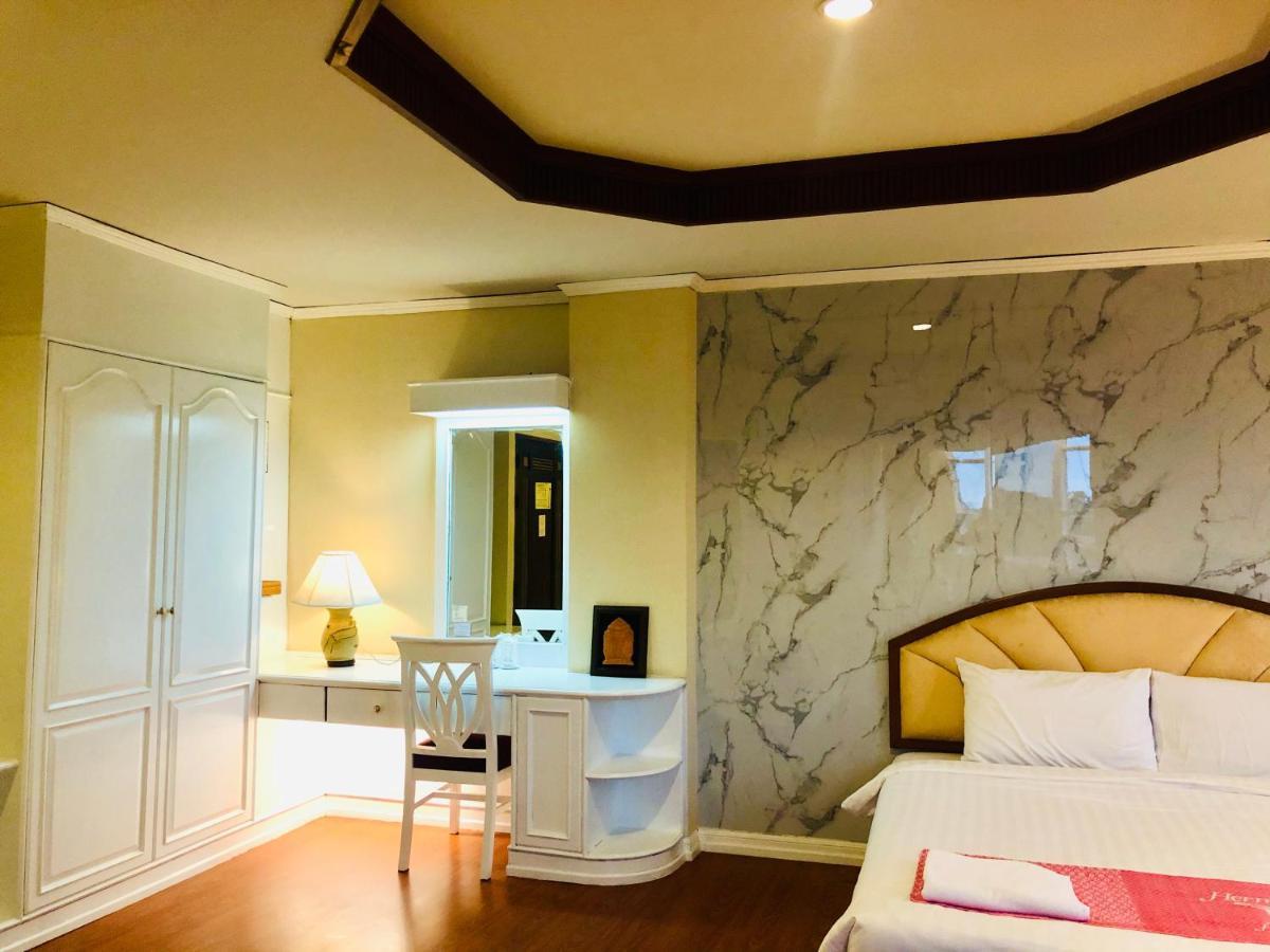 Hermitage Hotel Korat-Sha Nakhon Ratchasima Luaran gambar
