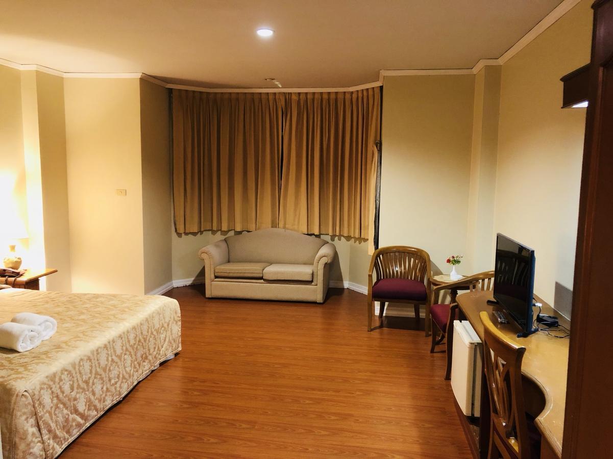 Hermitage Hotel Korat-Sha Nakhon Ratchasima Luaran gambar